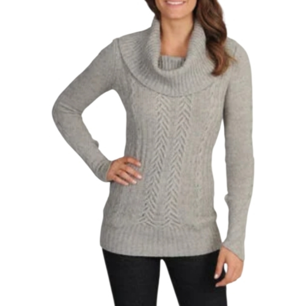 BCBGMaxAzria Cozy Cream Cable KNIT Sweater